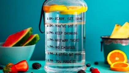 暴怒互喷！海牛平梅州9轮仅3分 赛后球员与球迷爆发激烈言语冲突